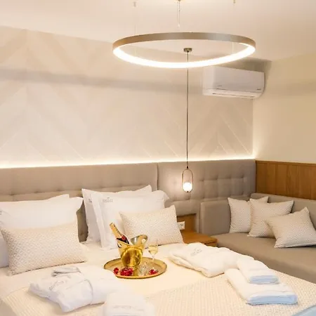 Pachis Escape Pachis (Thasos)