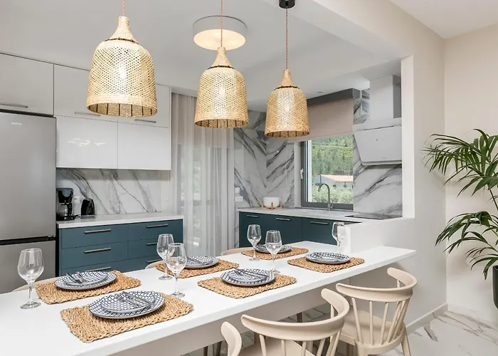 Pachis Escape Lägenhetshotell 4*