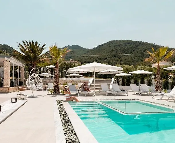 Lägenhetshotell Pachis Escape 4*