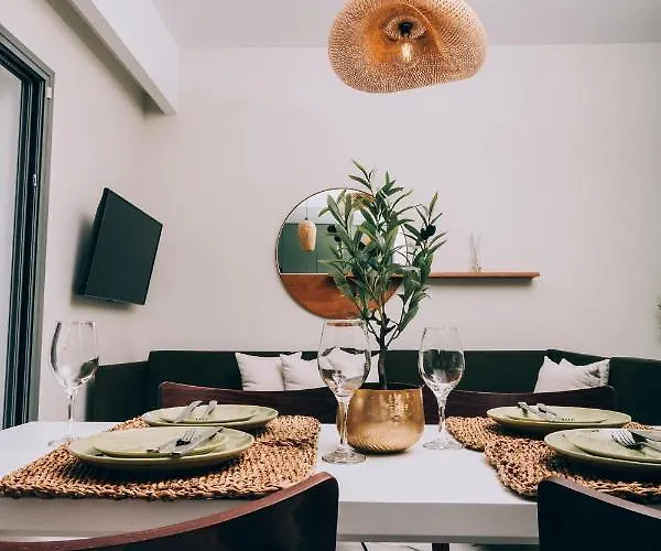 Pachis Escape Pachis (Thasos)