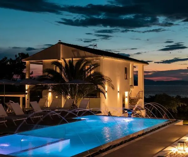 Hotel de apartamente Pachis Escape